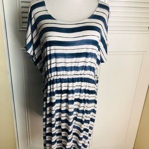 A glow maternity xl top Vguc